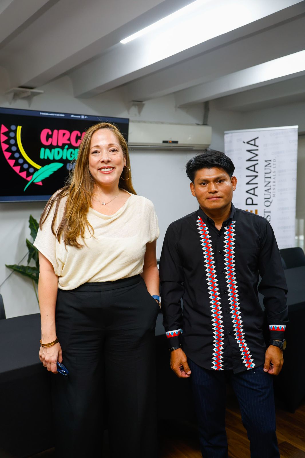 Encuentro entre representantes comunitarios y organizaciones aliadas